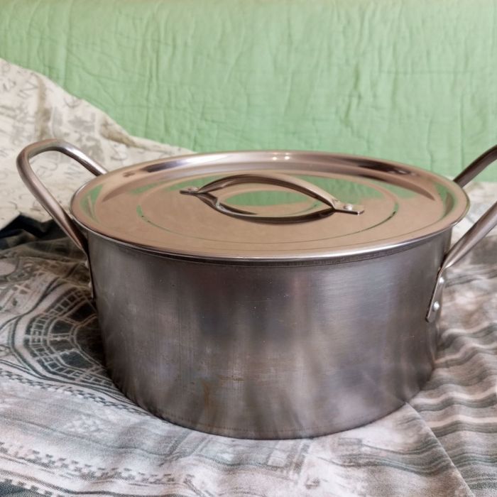 Кастрюля нова 5 літрів