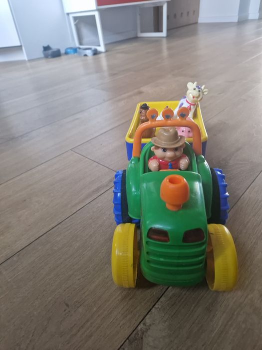 Traktor Farmer Dumel Discovery