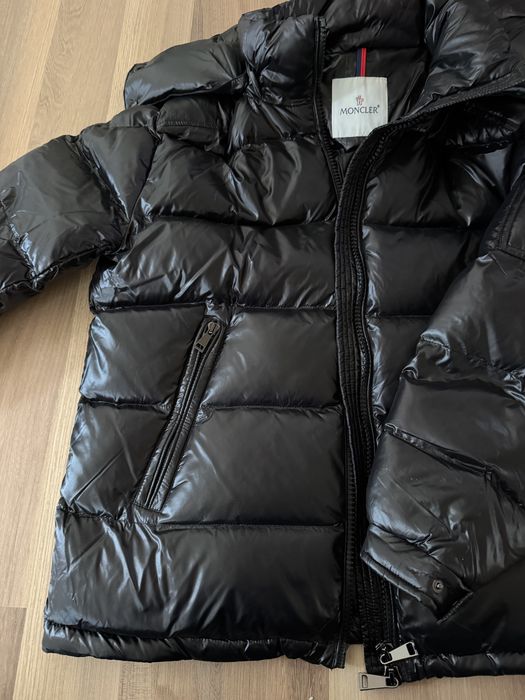 Kurtks moncler damska Maya