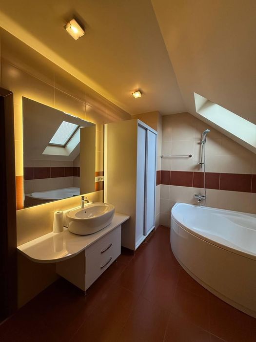 Оренда квартири в котеджі