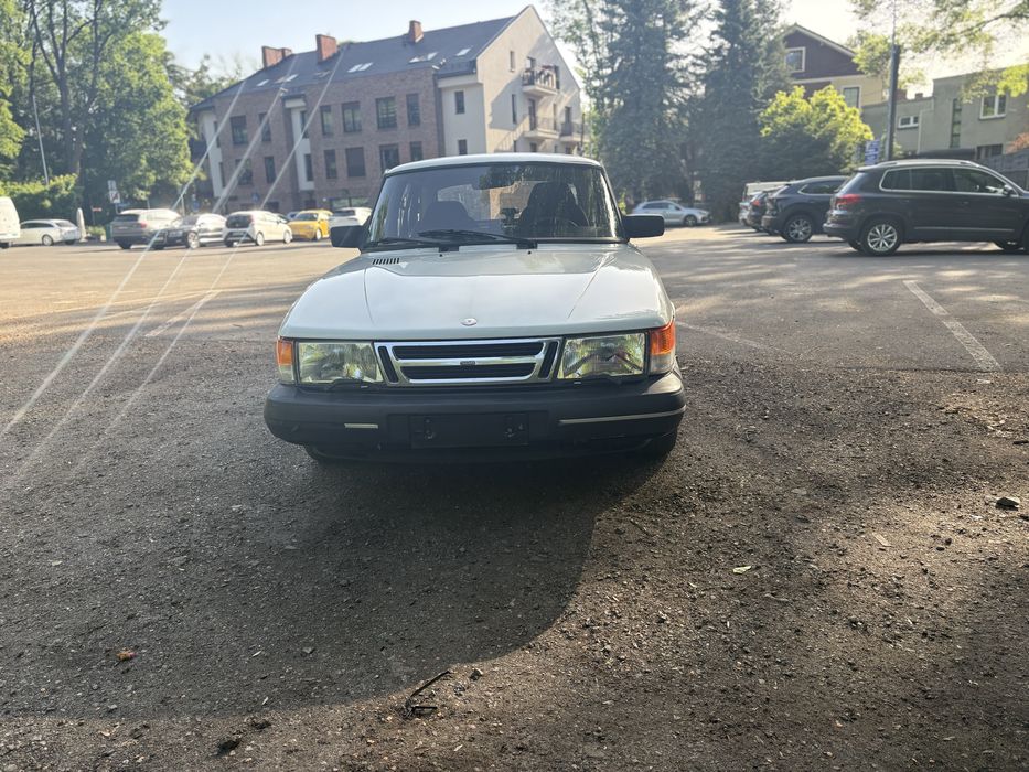Saab 900 1993 rok