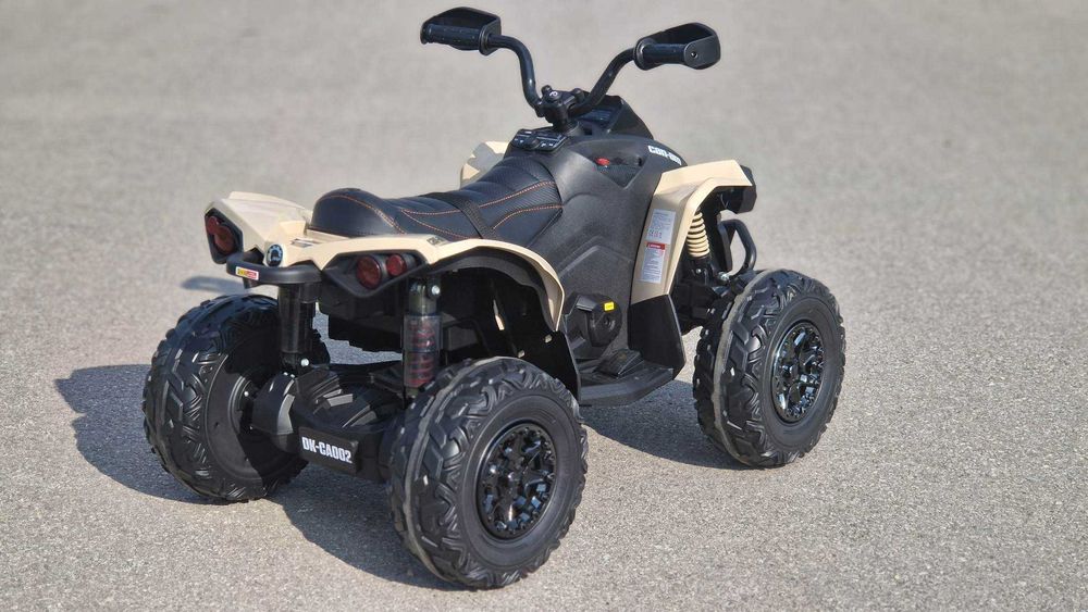 Quad dla dzieci CAN-AM 12v 4x4 na akumulator autko