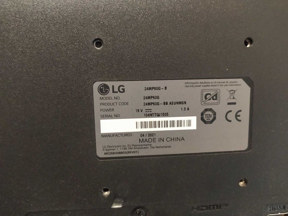 Okazja monitor 24 -calowy z okablowaniem marki LG, model 24MP60G.