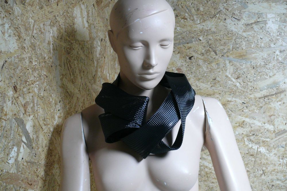 Colar MateriaLab - Tech-no