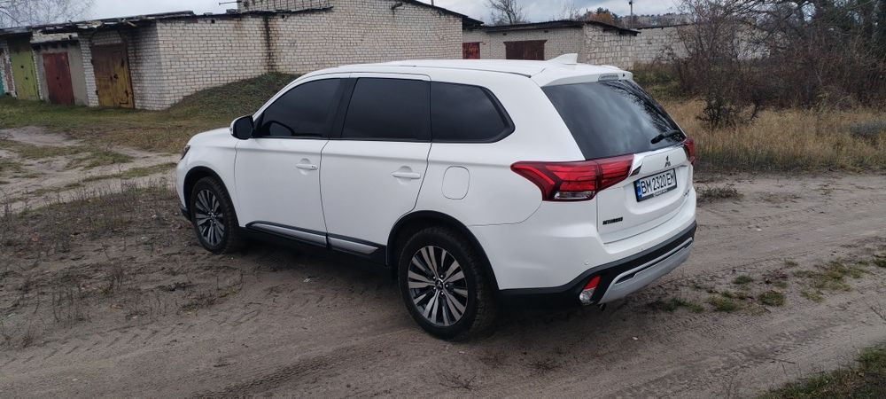 Mitsubishi Outlander 2.4 Г/Б