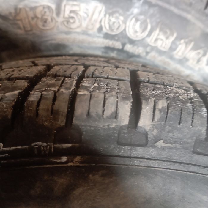 Продам пару зимней резины