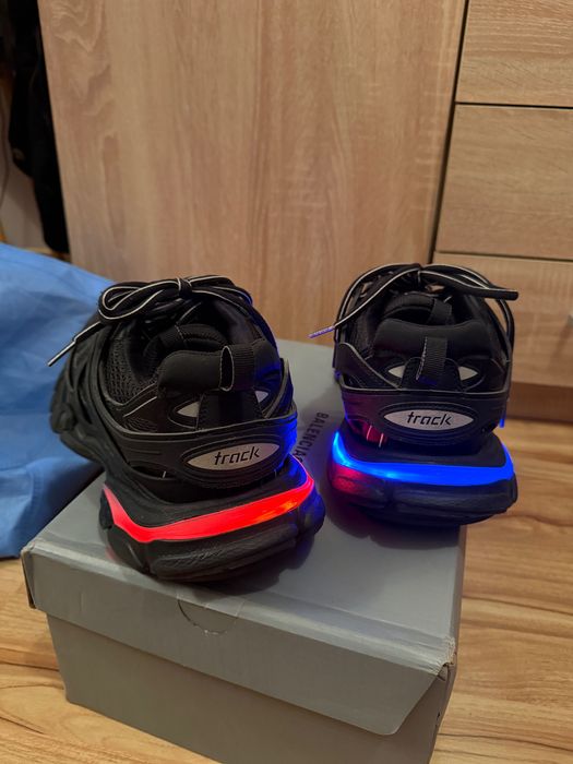 Balenciaga Track LED Black – 43 / 28,5 cm