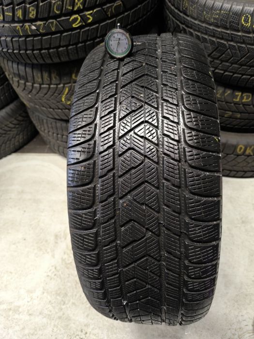 #Opona  Pirelli scorpion winter 275/45/21 pojedynka