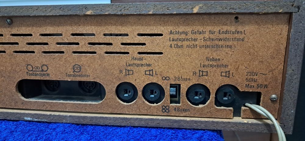 Radio universum vt-2347