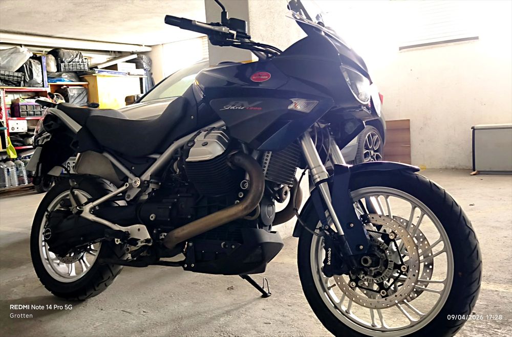 Moto Guzzi Stelvio 8V de 2016