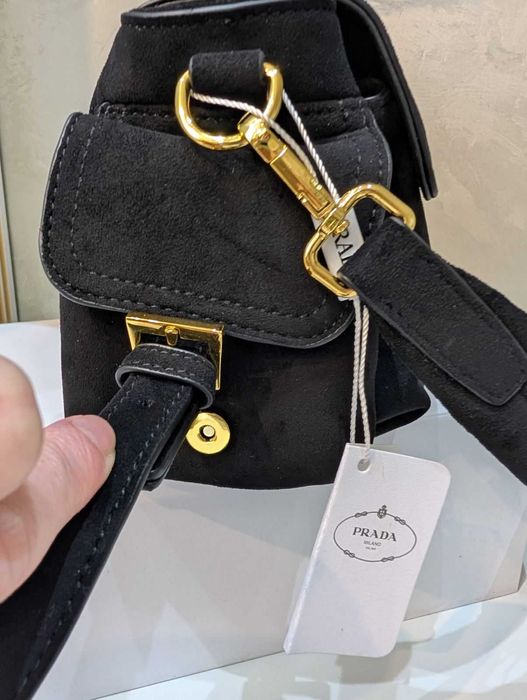 Сумочка Prada з натуральної замши