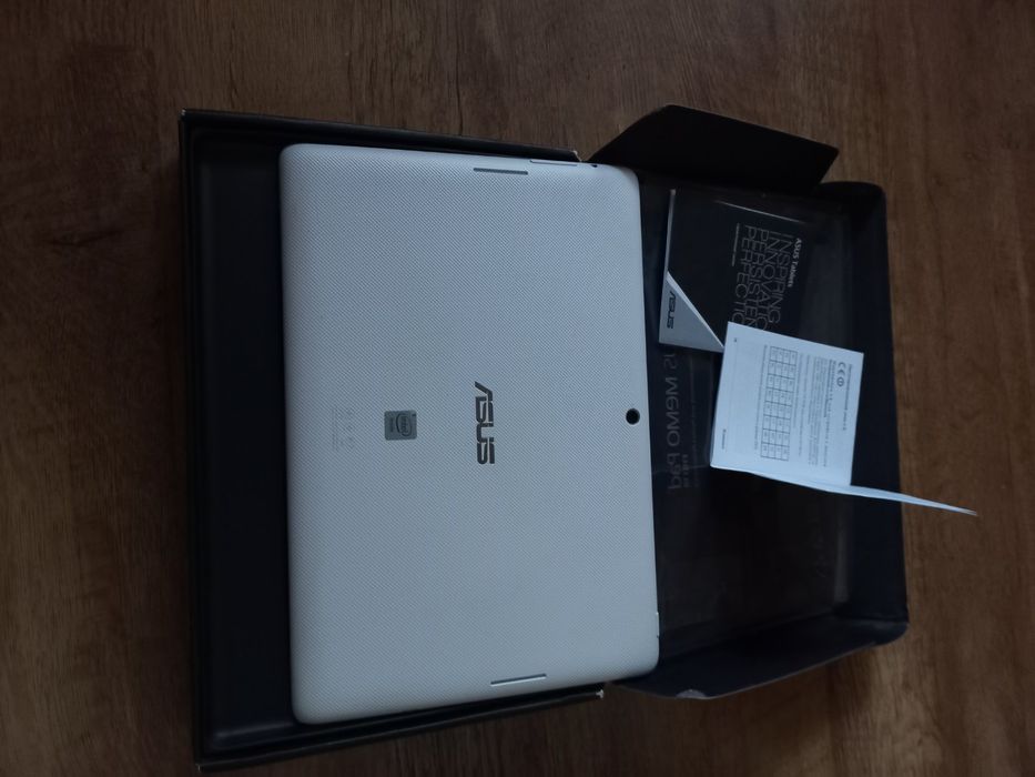 Продам  планшет ASUS MEMO Pad ,телефоны