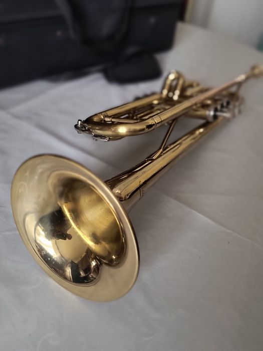 Trąbka Slade złota