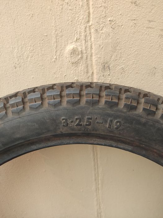 Pneu Dunlop Universal