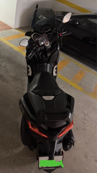 Xmax 300 2018 muito nova