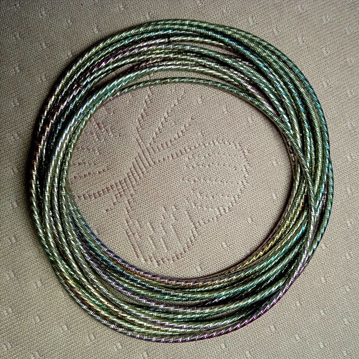 Metalowa bransoletka