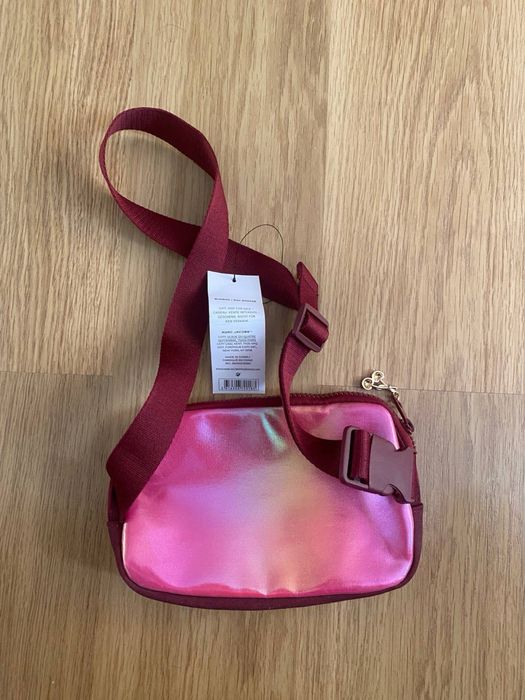 Бананка жіноча marc jacobs рожева