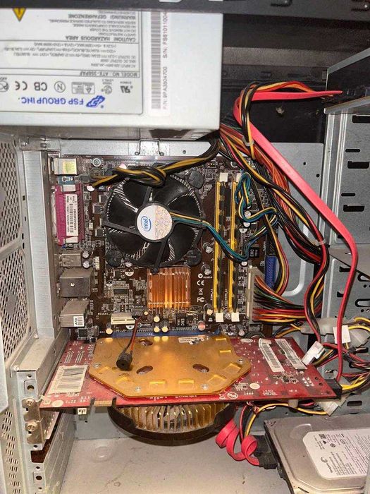 Компьютер, системный блок, монитор, клавиатура, мышь, колонки