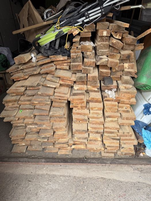 Доска для стройки