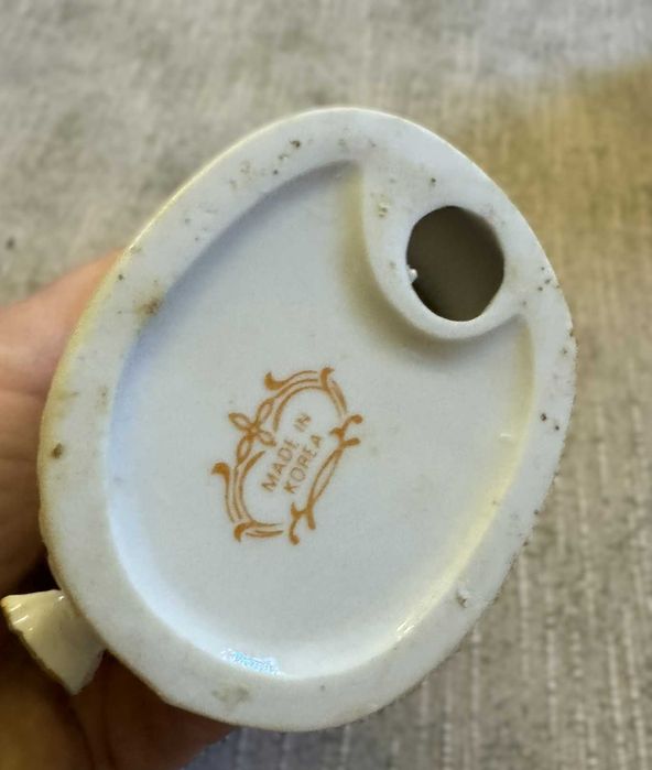 Bonecos de porcelana