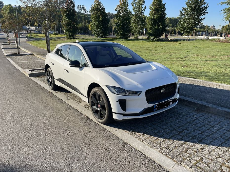 Jaguar I PACE - nacional