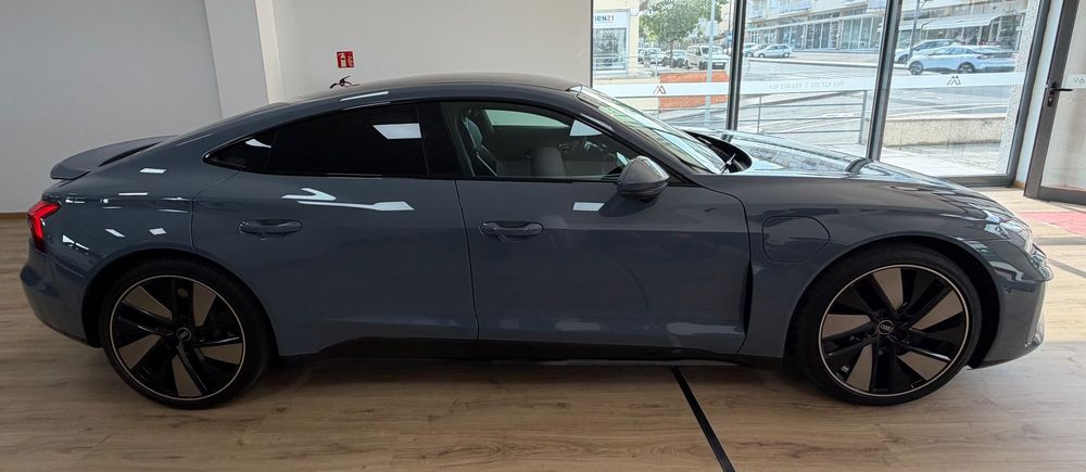 Audi e-tron GT quattro519513683034132482