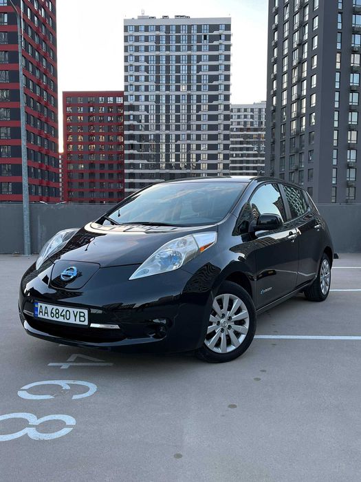 Продам Nissan Leaf 2013