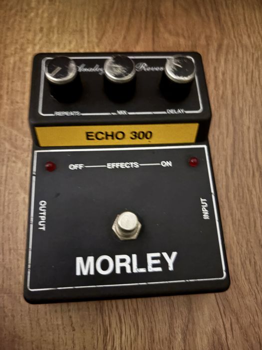 Morley Pedais AER anos 80 - Excelente esrado com pedalboard