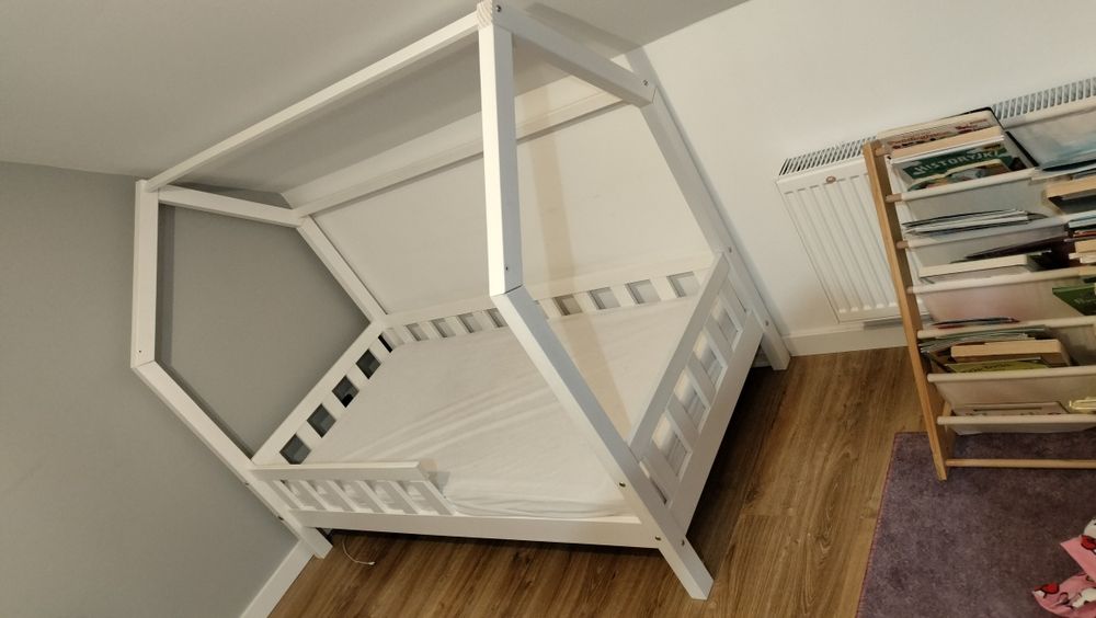 Łóżko domek dla dziecka