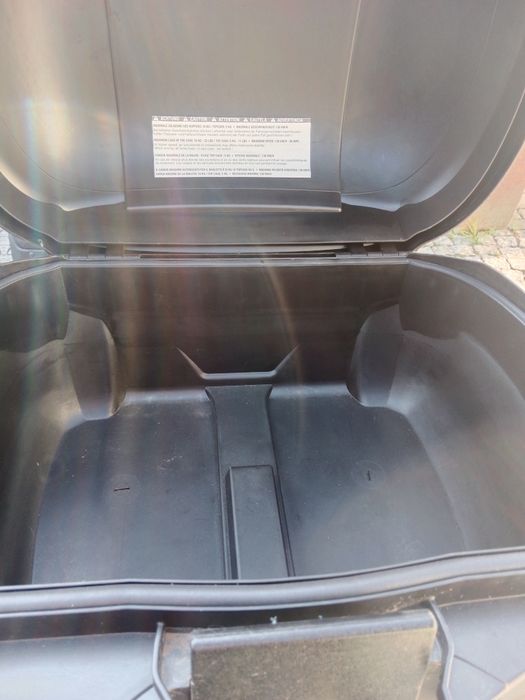 Kufer centralny Bombardier DS 650