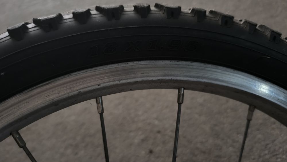 Bicicleta criança roda 18