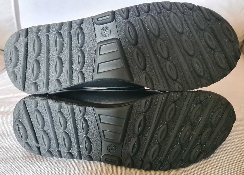 Jak nowe,  buty chłopięce 38,  czarne buty chłopięce Bartek