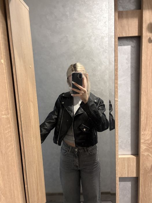 чорна косуха bershka