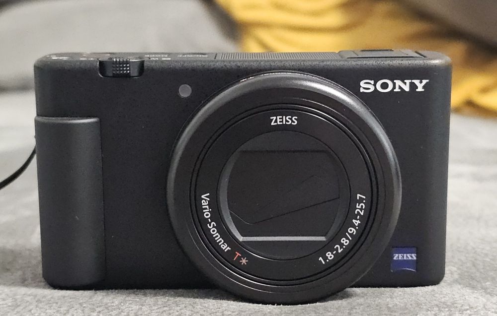 Sony ZV-1 + Acessórios (como nova)