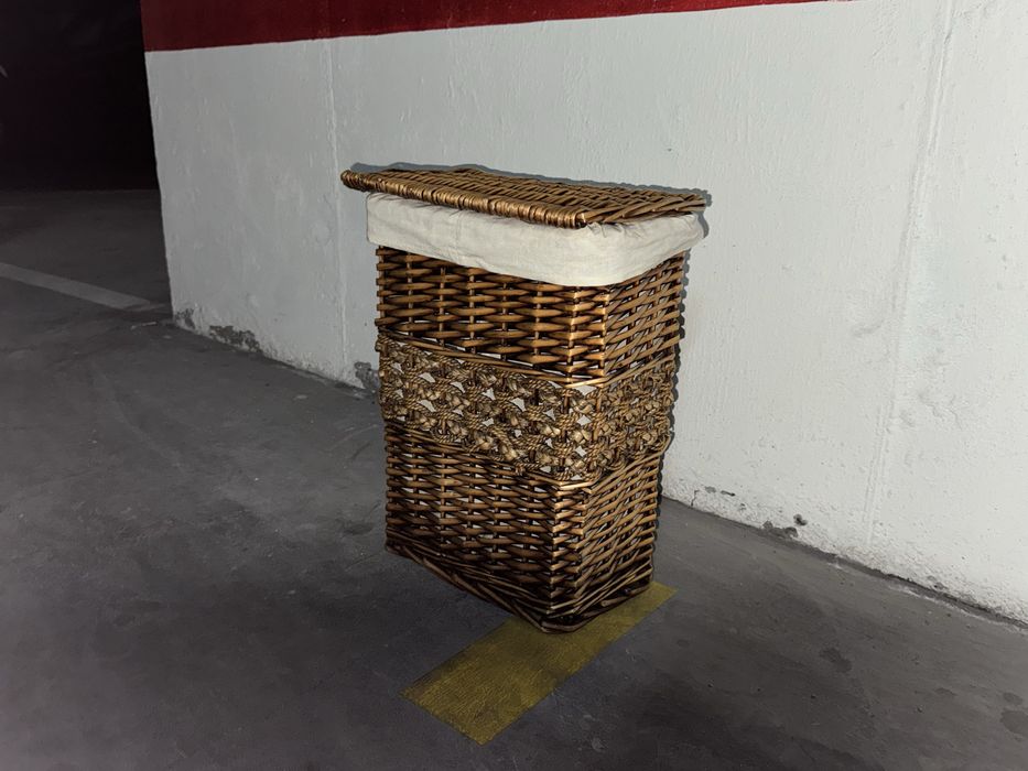 Cesto ( pequeno ) pra guardar coisas