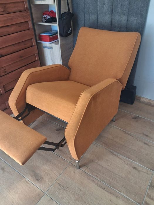 Fotel rozkladany