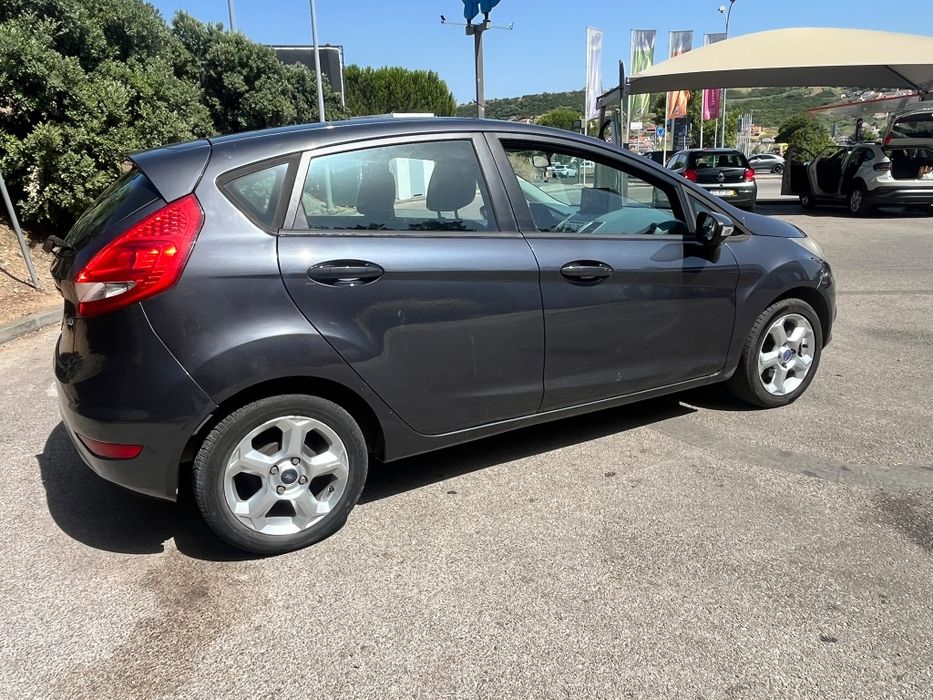 Ford Fiesta — fotografia 5