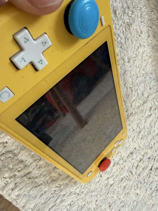 Nintendo switch lite  plus gra wyscigi i etui