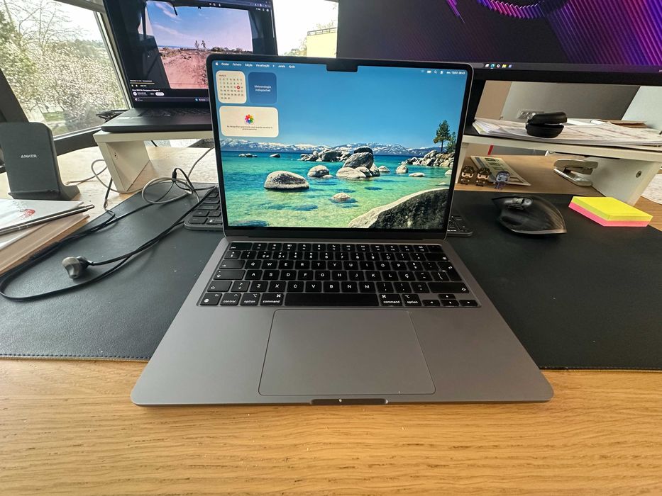 MacBook air M2 2022
