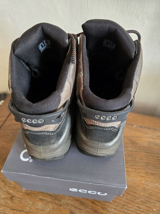 Продам мужские ботинки Ecco Terra Evo
