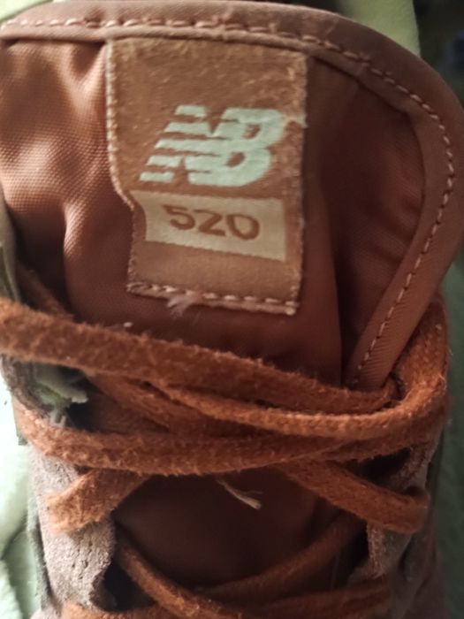 Buty sportowe różowe zamsz materiał rozm 39,5, 520 New Balance