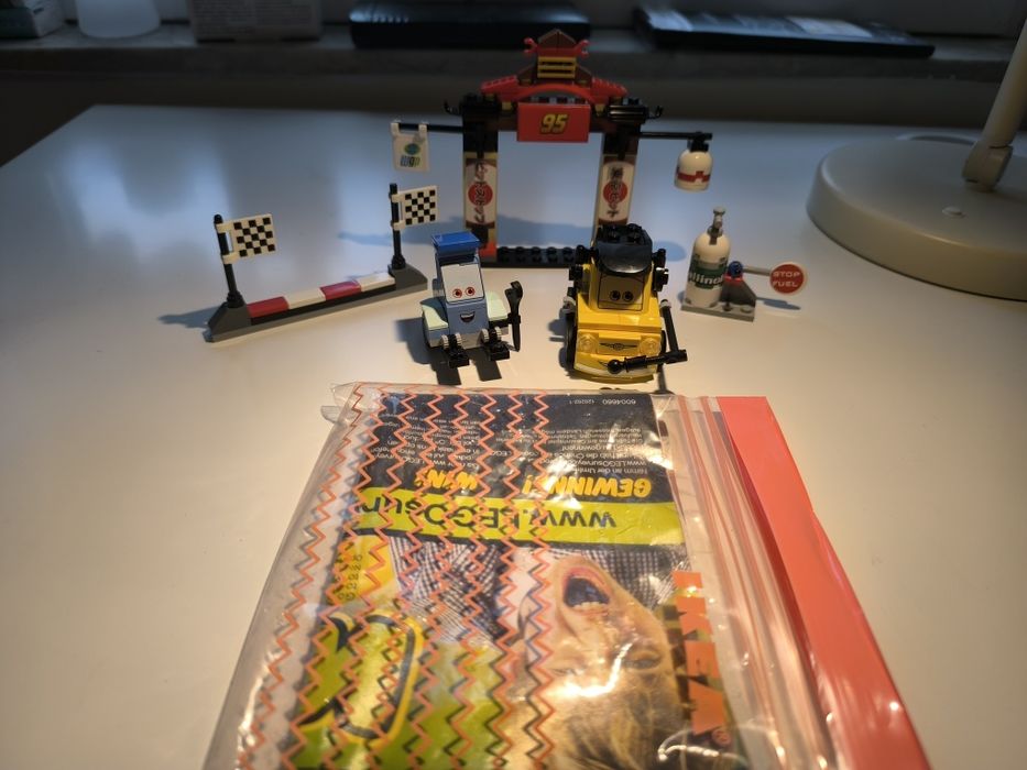 Lote Lego 8 sets star wars, Marvel e outros temas