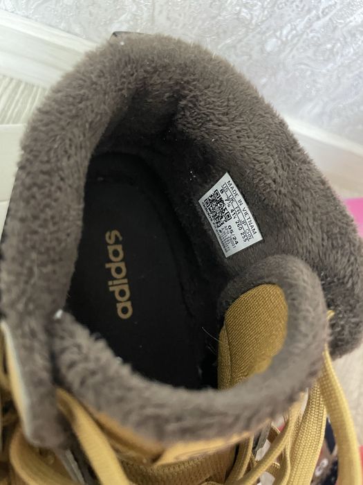 Чоловічі зимові черевики Adidas Break Start Mid Winterized