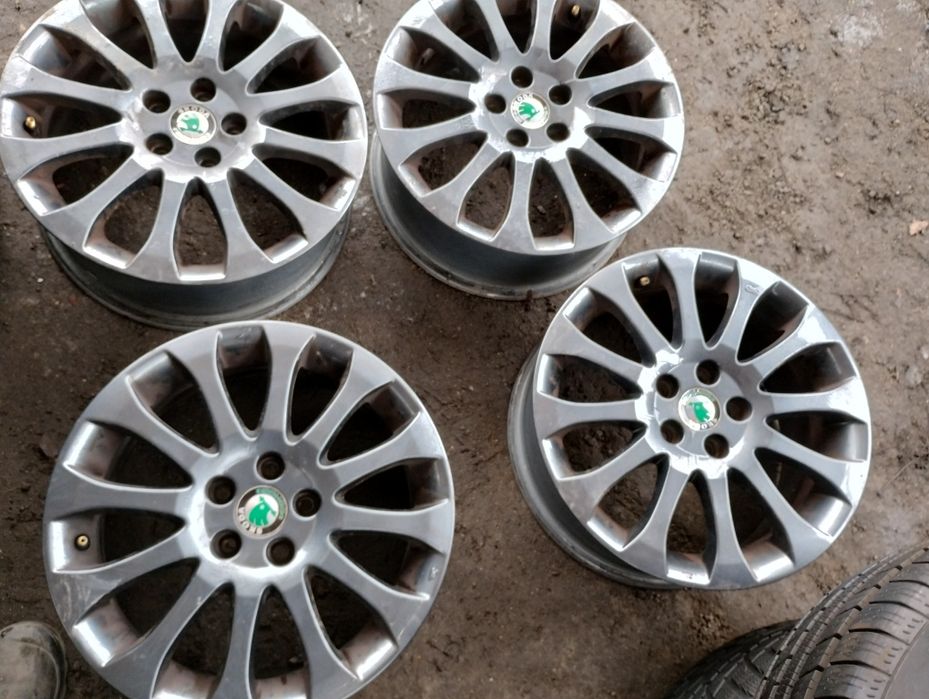 5x100 16 cali Oryginal skoda   toyota felgi aluminiowe