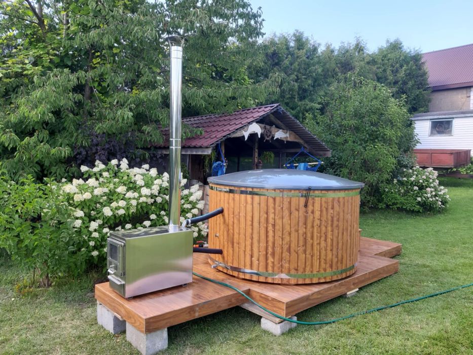 Balia ogroodwa beczka hottube