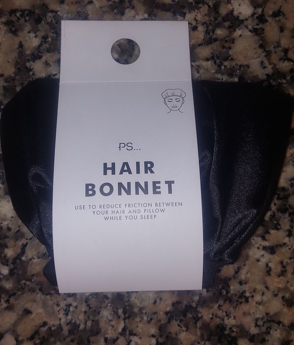 Touca cetim preta nova