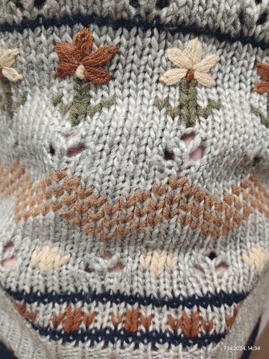 Sweter damski r. S