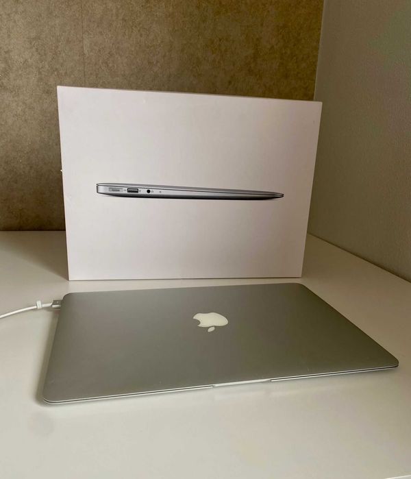 MacBook Air 1,8 GHz Intel I5