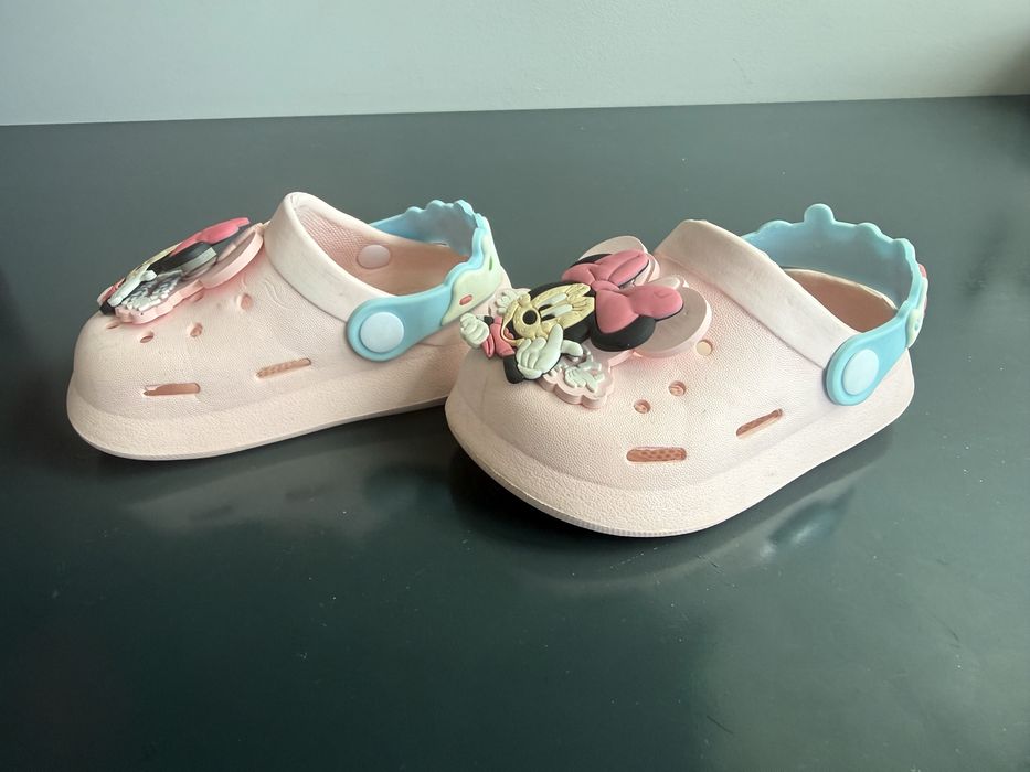 Дитячі сабо/крокси Minnie Mouse, 22–23 розмір (14 см), гарний стан