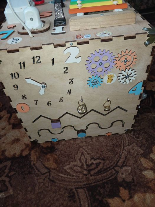 Бізікуб  дитячий